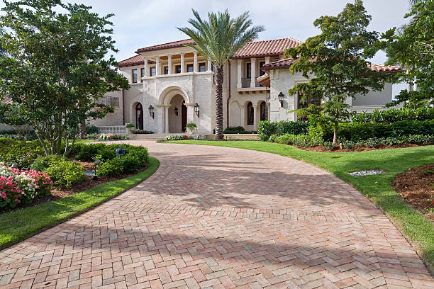 Best Affordable Driveway Pavers  in Kennedale, TX
